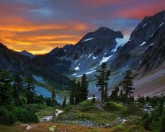 National Park Washington State Blue Clouds Forests Wallpaper