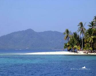 Ocean HD Wallpaper For Your Desktop Background Or