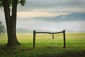Smoky Mountains Wallpaper Or Screensaver An Old Fence In Cades