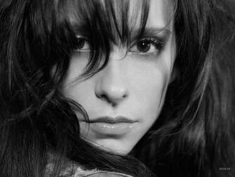 Jennifer Love Hewitt Desktop Wallpaper In Widescreen