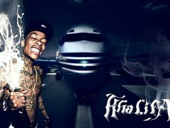 Wiz Khalifa High Life Champagne Rap Wallpaper
