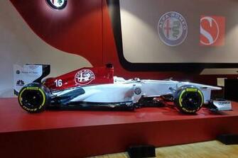 Al Debutto L Alfa Romeo Sauber Formula Team