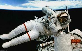 Astronaut In Space Wallpaper Planet Earth Black