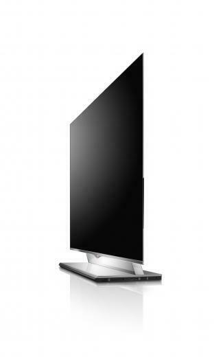 Lg 55em9600 Inch Oled Tv Hands On Slashgear Image Crazy Gallery