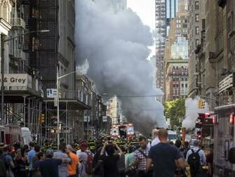 Restaurants Near The Steam Pipe Explosion Are Losing Tens Of