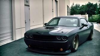 Challenger Srt8 Wallpaper
