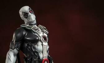 Deadpool X Force Premium Format Figure By Sideshow