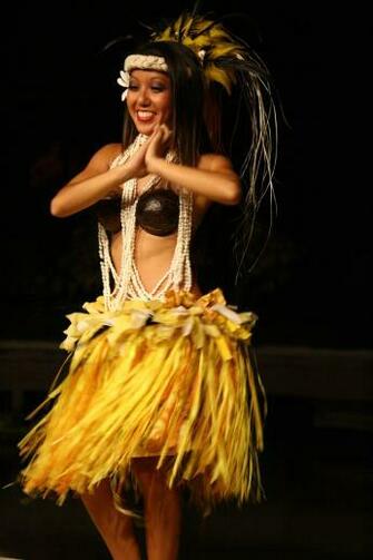 Hula Dancer By Jacquelinewolf