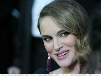 Natalie Portman HD Wallpaper