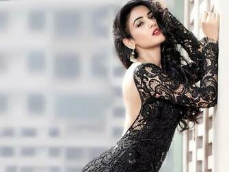 Sonal Chauhan Hq Wallpaper