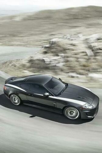 Aston Martin Db9 iPhone 4s Wallpaper