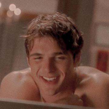 This Topless Noah Flynn Is Really Something Else