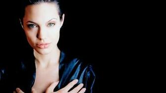 HD Wallpaper Angelina Jolie Sweet And Beautiful