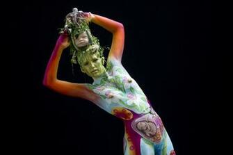 Body Painting Wallpaper Background
