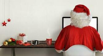 Tips To Stay Focused Energized At Work During The Holidays