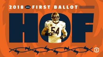 Brian Urlacher Inducted Into The Hall Of Fame