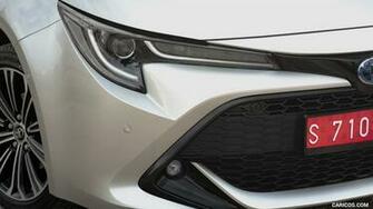 Toyota Corolla Touring Sports Hybrid 8l Platinum Eu Spec