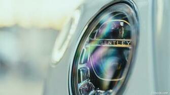 Bentley Bentayga Plug In Hybrid Headlight HD Wallpaper