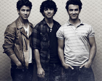 The Jonas Brothers Names Ecosia