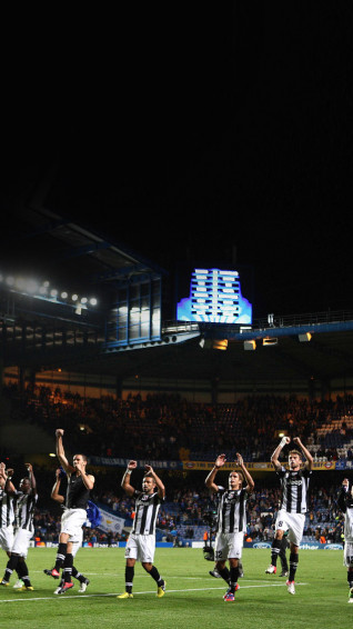Juventus Fight Soccer iPhone Wallpaper