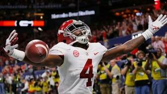 Jerry Jeudy Wins The Biletnikoff Award