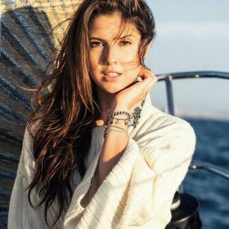 Amanda Cerny