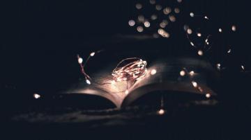 Wallpaper Book Garland Light Darkness Reading Dark Books