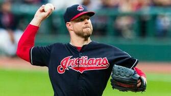 Mlb Trade Rumors Padres Indians Still In Discussions For Trevor