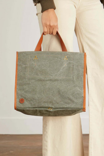 J R Me Dreyfuss Leon Shoulder Bag Wallpaper