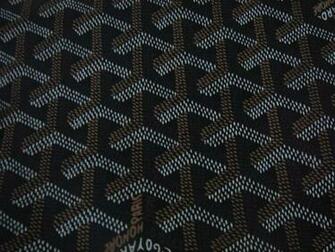 Givenchy Wallpaper Top Background