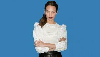 Alicia Vikander HD Laptop Wallpaper Celebrities