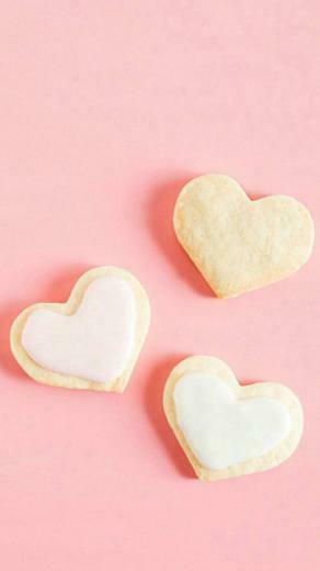 Three White Heart iPhone Wallpaper HD