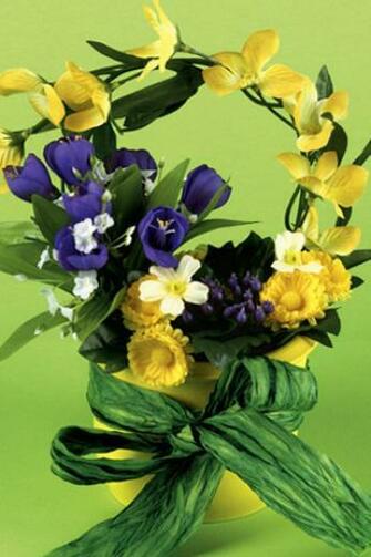 Easter Flower Arrangements iPhone HD Wallpaper