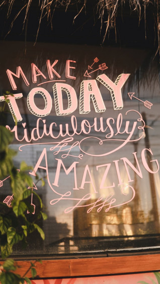 Inspirational Quotes That Make Perfect Phone Background