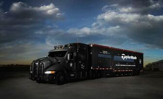 Inside Taylormade S Pga Tour Truck Golfpunkhq