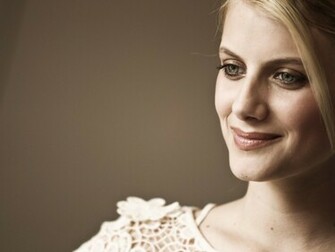 Melanie Laurent HD Wallpaper For Desktop