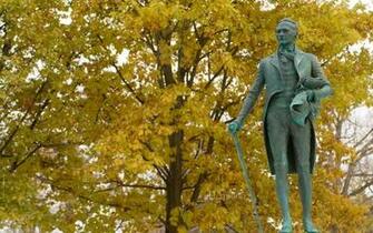 Wallpaper Alexander Hamilton Statue College