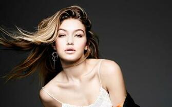 Gigi Hadid Wallpaper High Quality Resolution