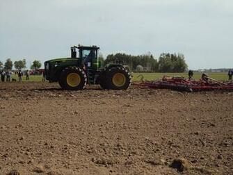 Tractors Wallpaper John Deere