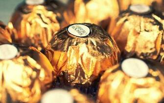 Candy Wrapper Gold HD Wallpaper