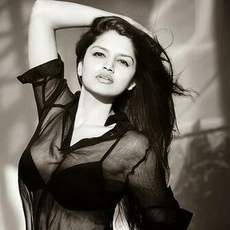 Tara Alisha Berry Photos Pics Hot Wallpaper Image Watch