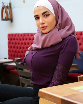 Beautiful Muslim Women Hijab Arab Girls Hijabi Girl Wallpaper