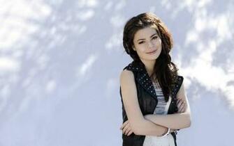 Miranda Cosgrove Wallpaper HD