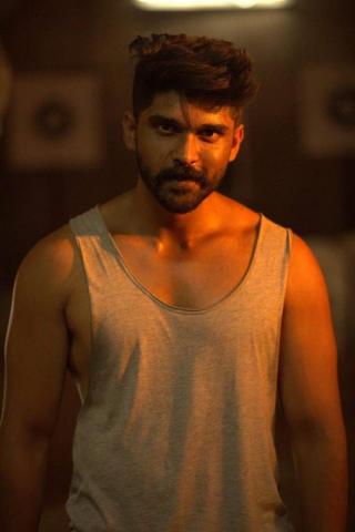 Mahaan Movie HD Image Vikram Dhruv