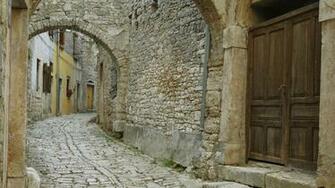 Old Street In Jerusalem Wallpaper