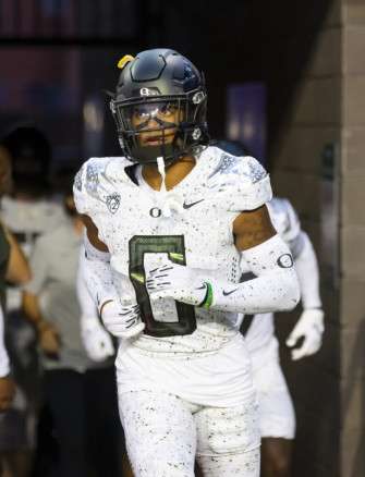 Oregon Cb Christian Gonzalez Declares For Draft Wallpaper