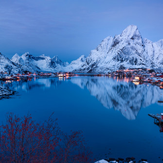 Wallpaper 4k Mountains Houses Winter