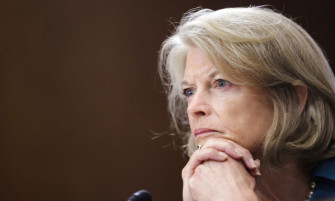 Lisa Murkowski R Lue En Alaska Wallpaper