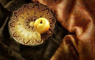 Lonely Yellow Apple Full HD Desktop Wallpaper 1080p