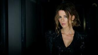 Kate Beckinsale Wallpaper X